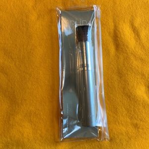 PUR THE COMPLEXION AUTHORITY  -  Chisel Brush, NIB